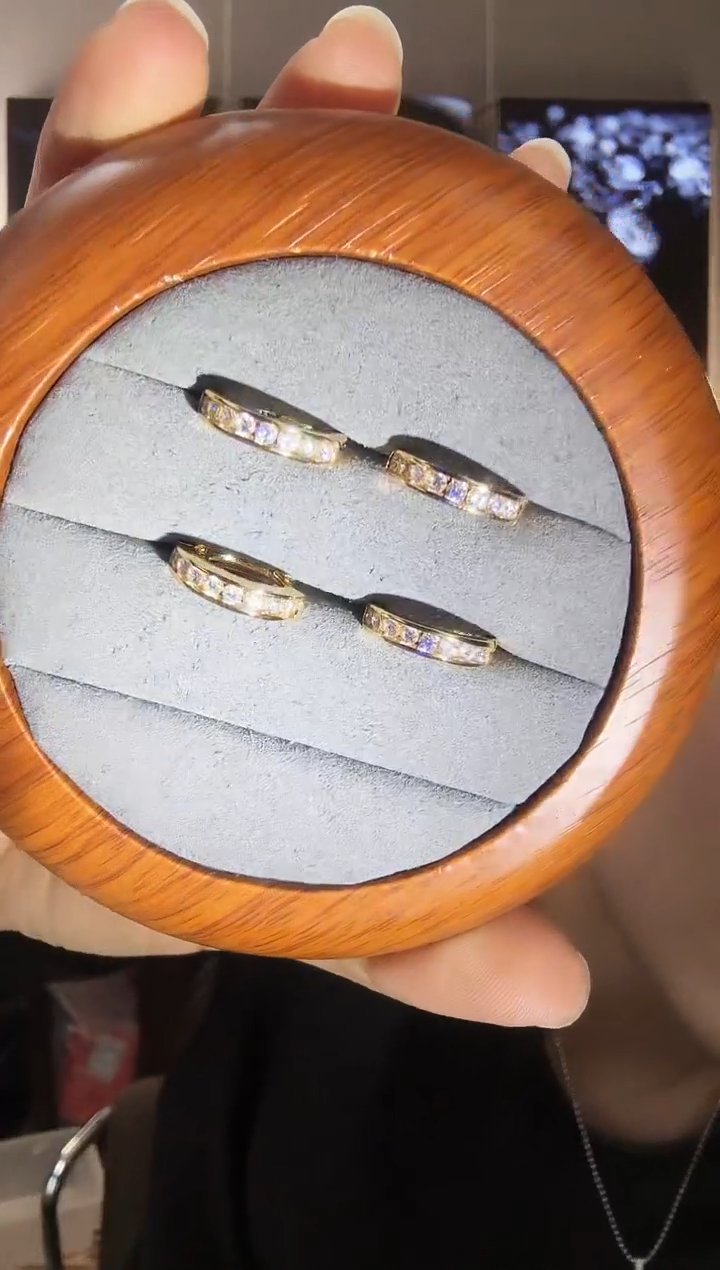 主播定制链接玫瑰金色耳圈一对