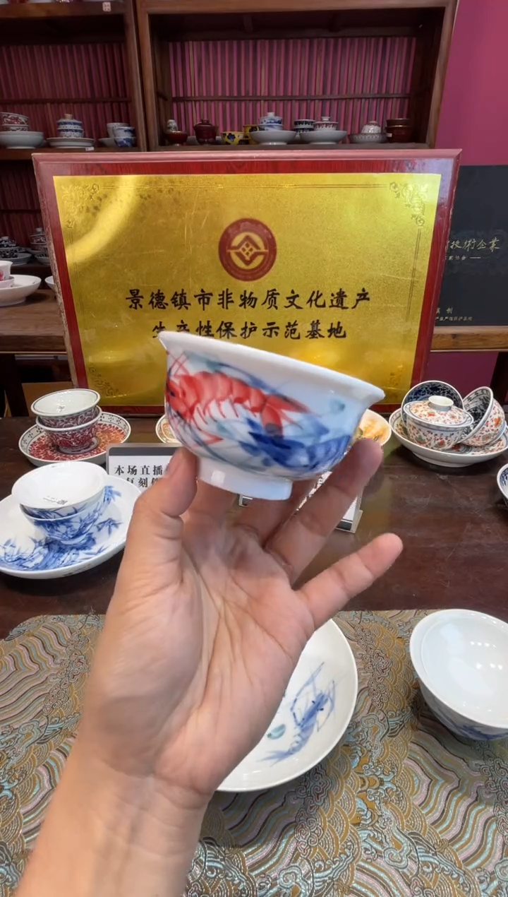 杯子瓷景德镇源头工厂生产，手工手绘