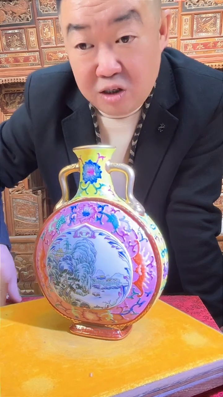 【闪购商品】瓷片190F现代工艺品一个