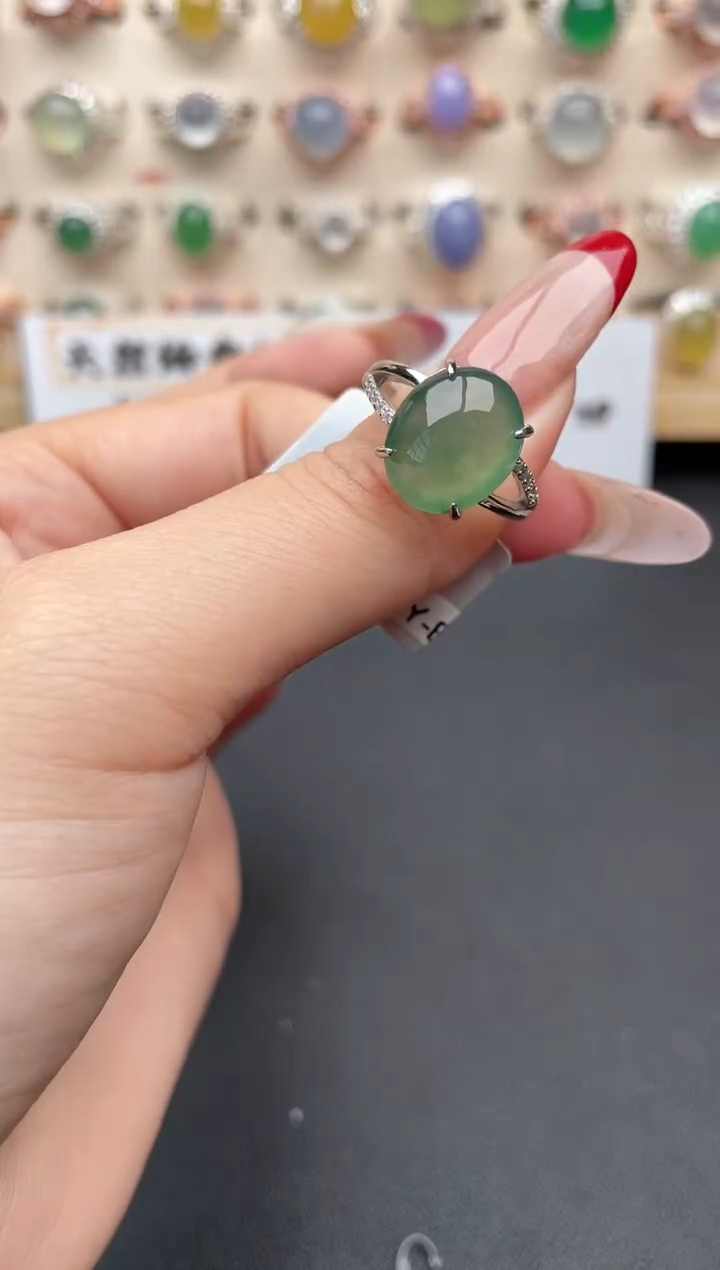 【闪购商品】翡翠戒指银S925镶嵌一物一证一礼盒