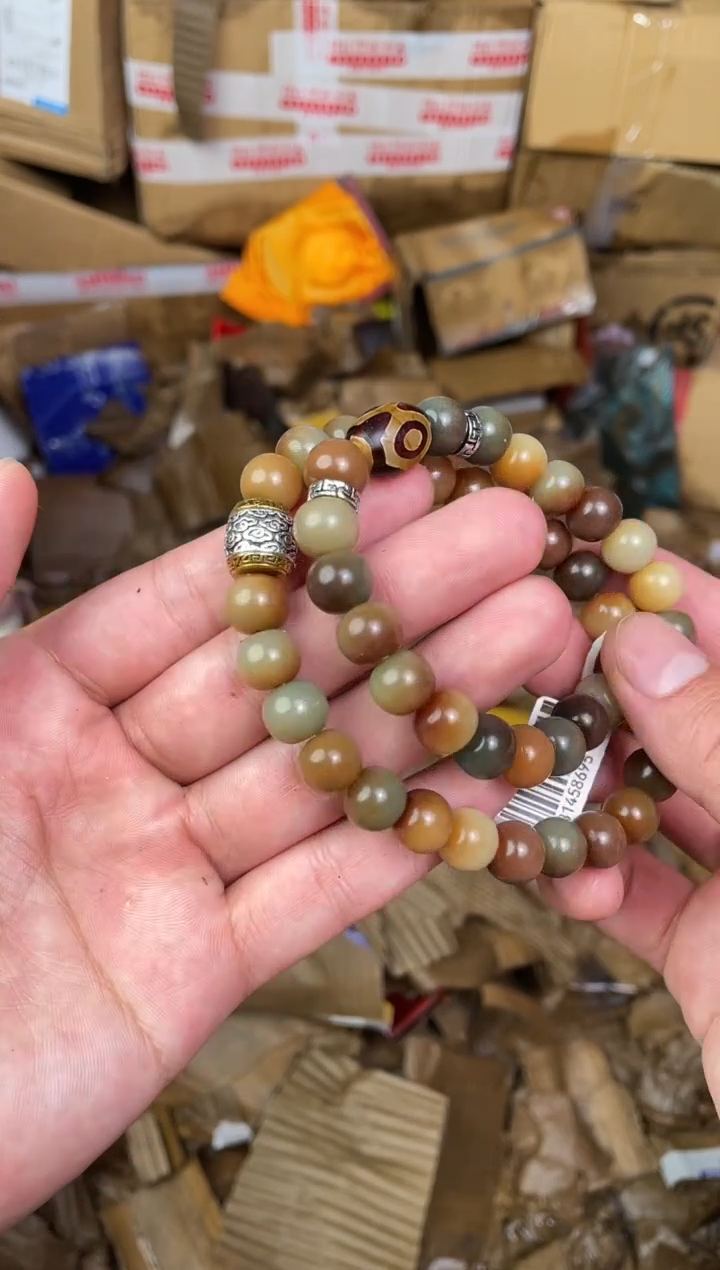 木质非金属捧月文创闪购福利商品无礼盒