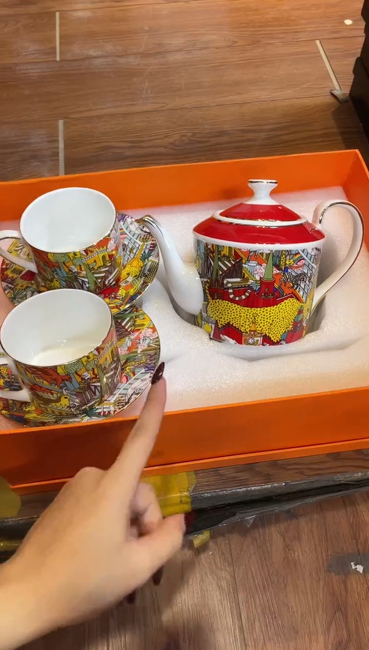 杯鸿辉家品牌瓷器，京东包邮！