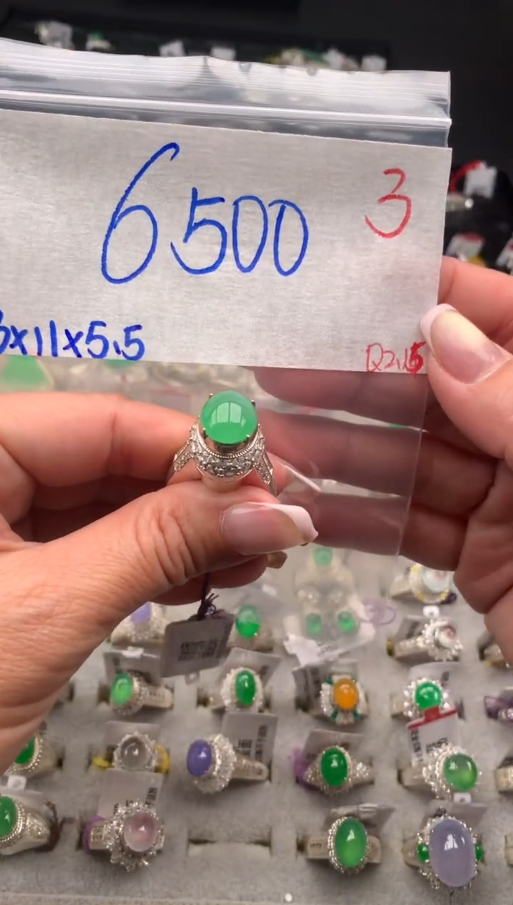 【闪购商品】定制翡翠未镶嵌毛货需精细抛光拍一发一