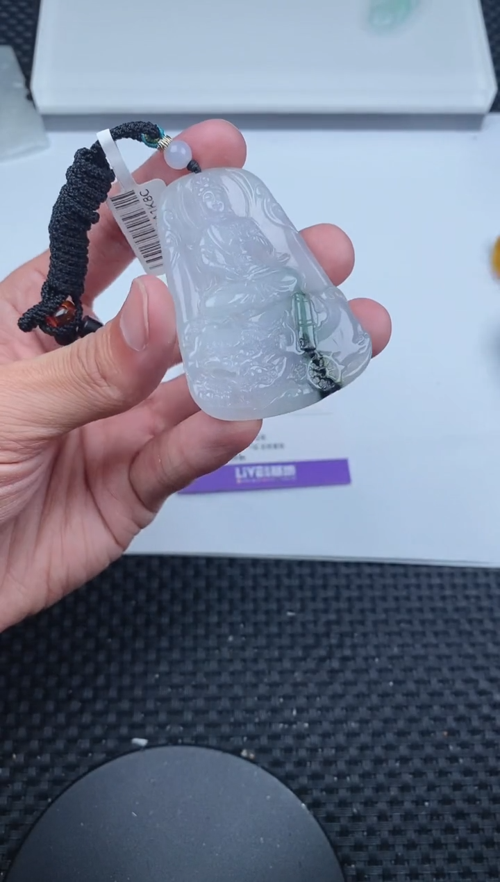 【闪购商品】翡翠颈饰未镶嵌