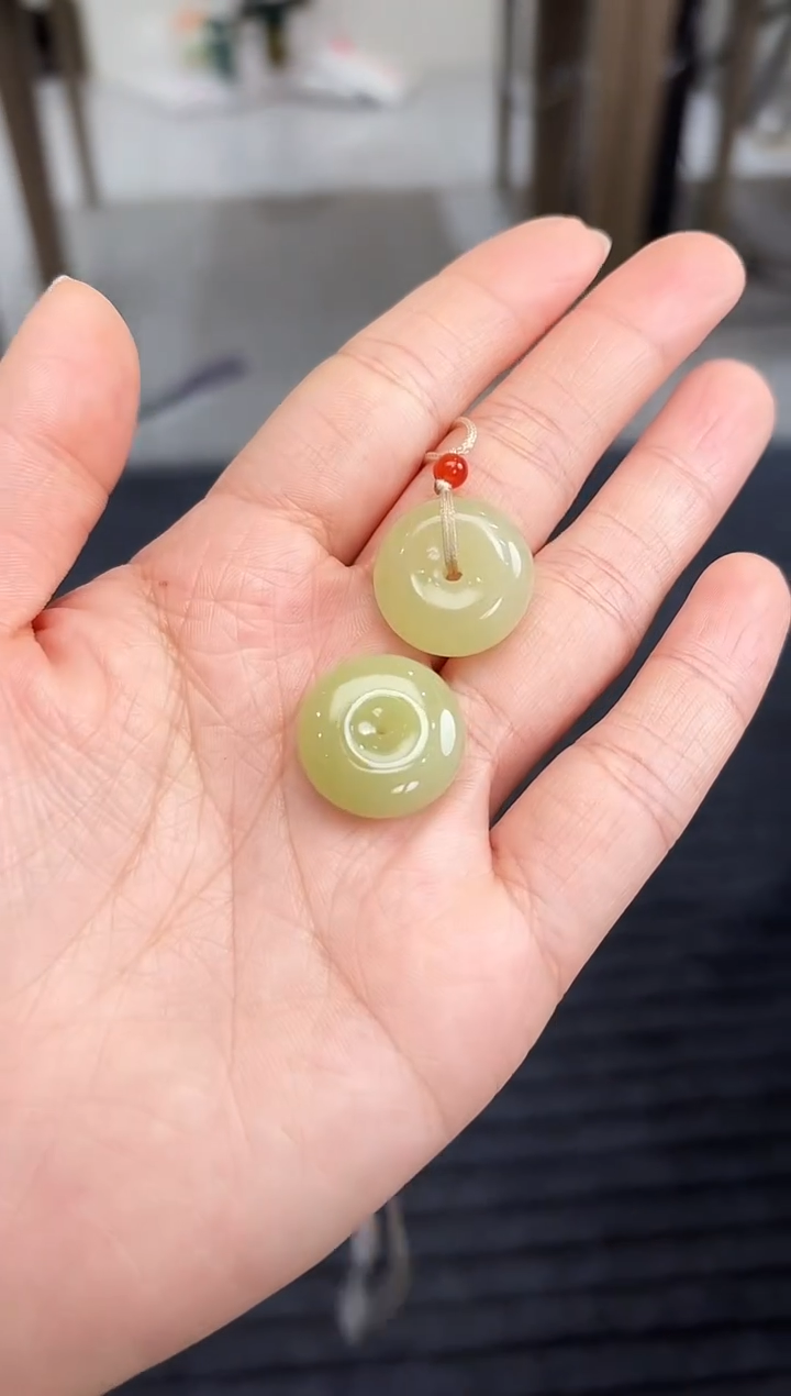 颈饰未镶嵌和田玉黄玉平安扣20mm多样性拍一发一