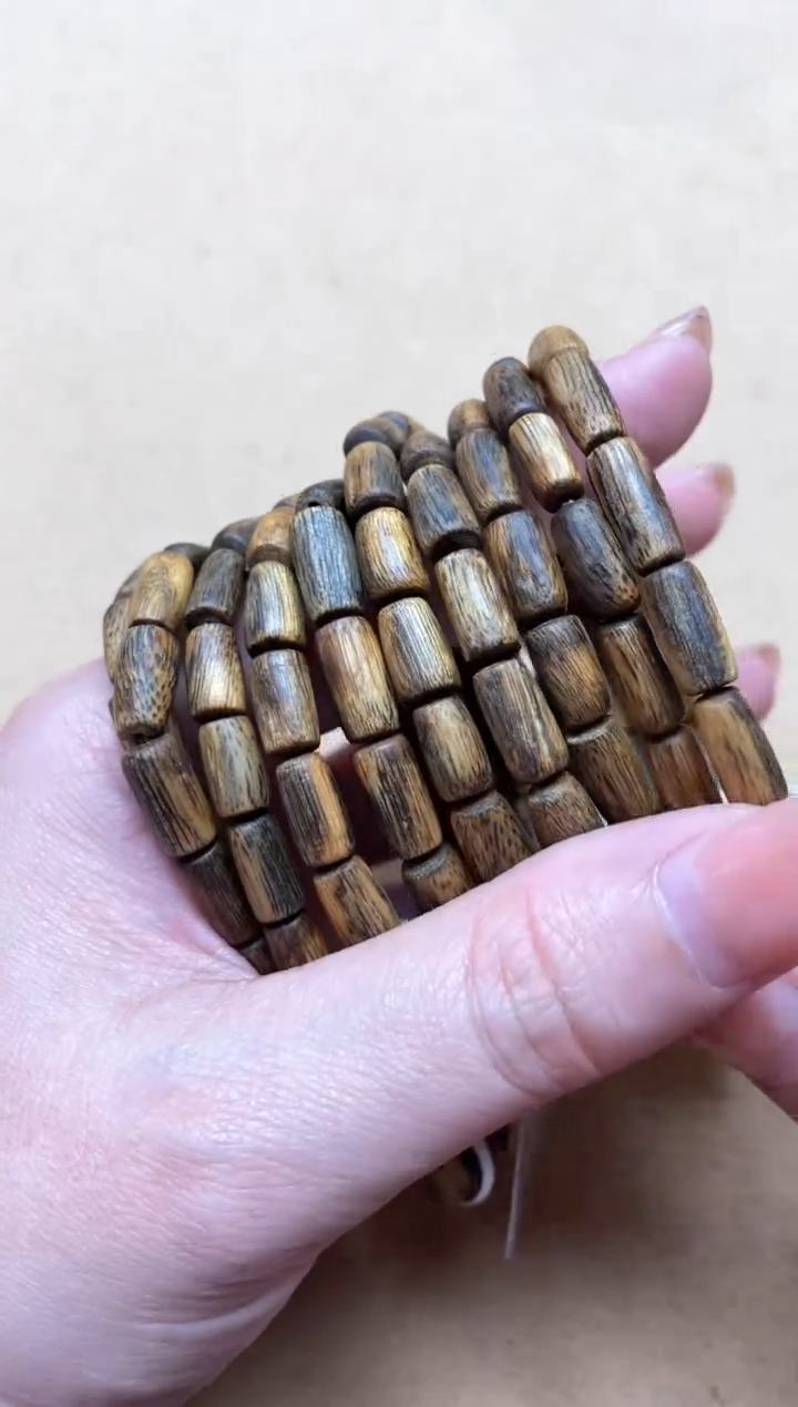 【闪购商品】沉香手串海南棋楠红金猊随型单圈多样性发其一