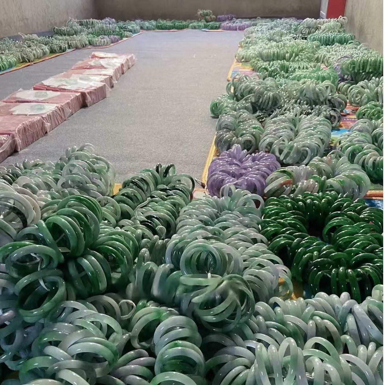 非金属树脂手镯  时尚绿色飘花手镯一物一拍