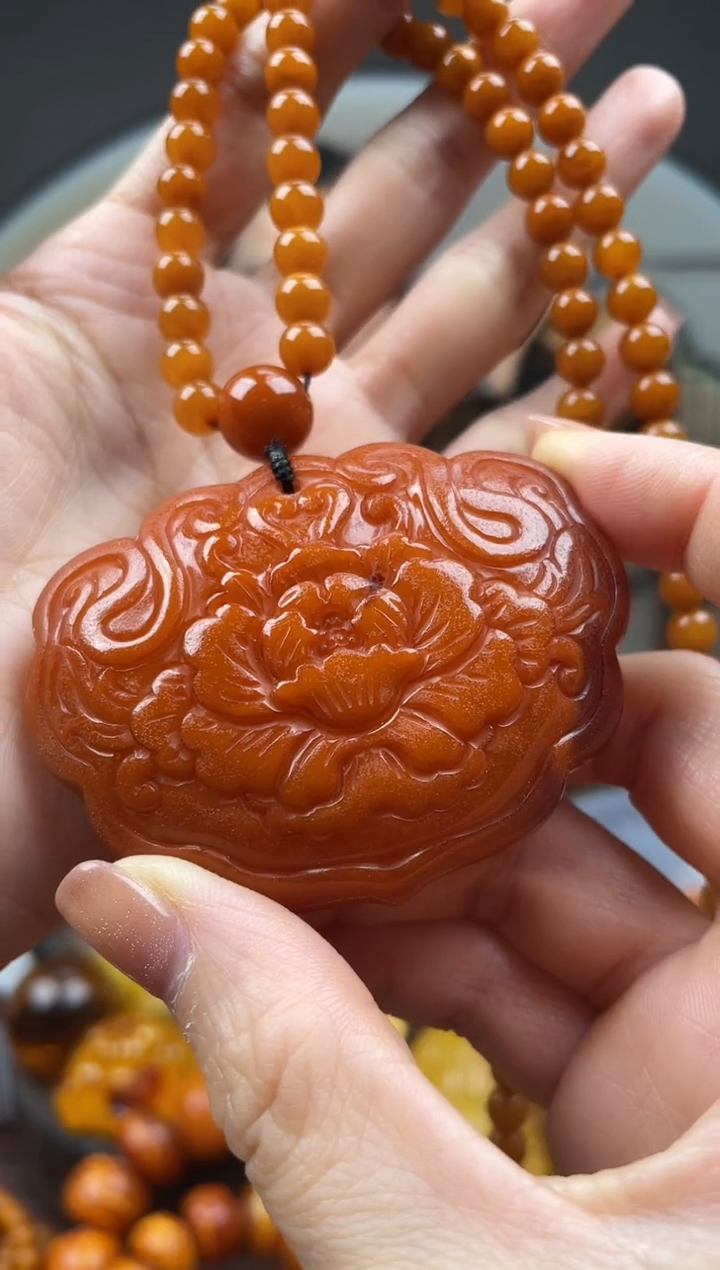 【闪购商品】琥珀裸石未镶嵌首饰 假1赔4 （多样性发货1件（微瑕