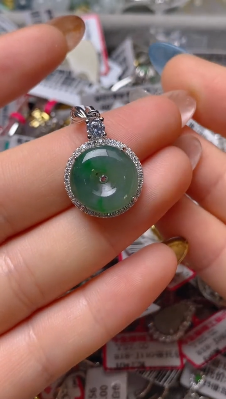 银S925镶嵌戒指翡翠百内无证书