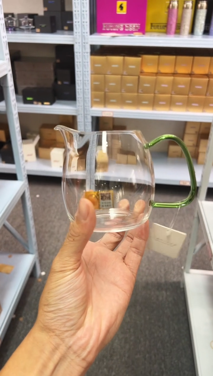 禾器泰然公道湖绿色
