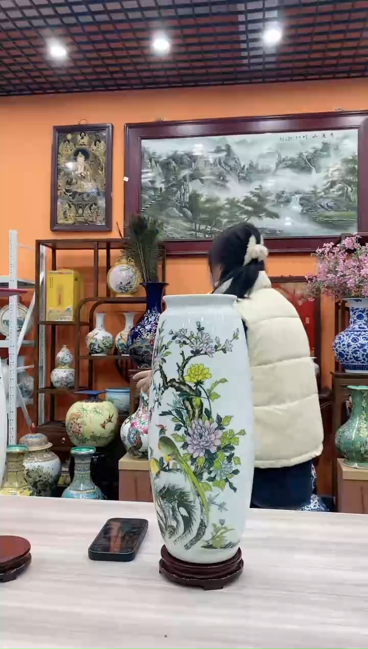 【闪购商品】瓶景德镇制花鸟粉彩福筒