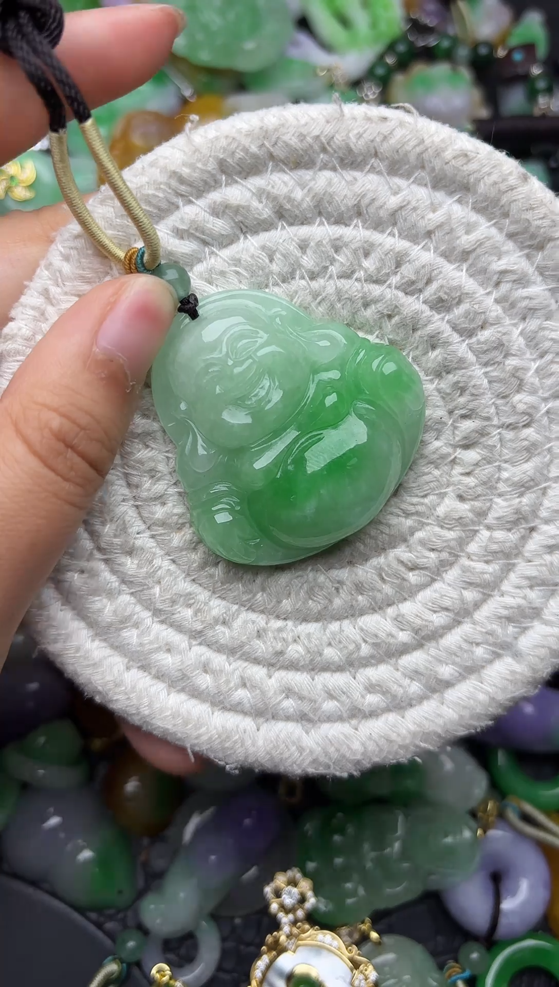 颈饰未镶嵌翡翠缅甸翡翠吊坠