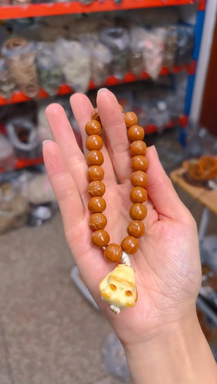 吊坠猴头核桃猴头猫爪 炭烤长耳兔