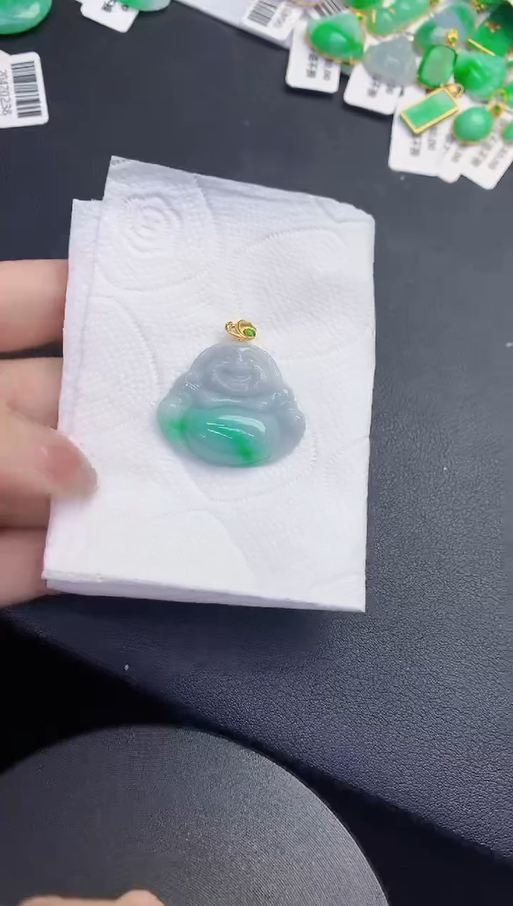 颈饰未镶嵌翡翠缅甸天然翡翠A货