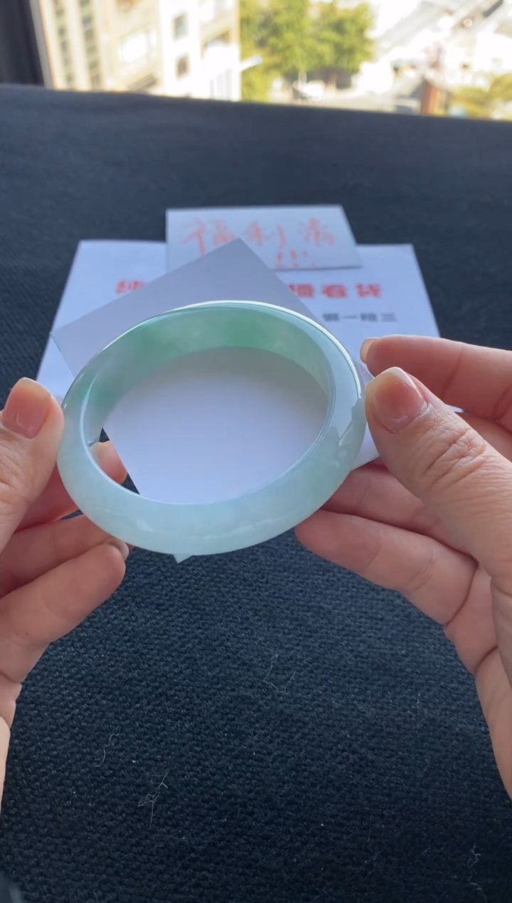 【闪购商品】翡翠手镯未镶嵌买断价017234