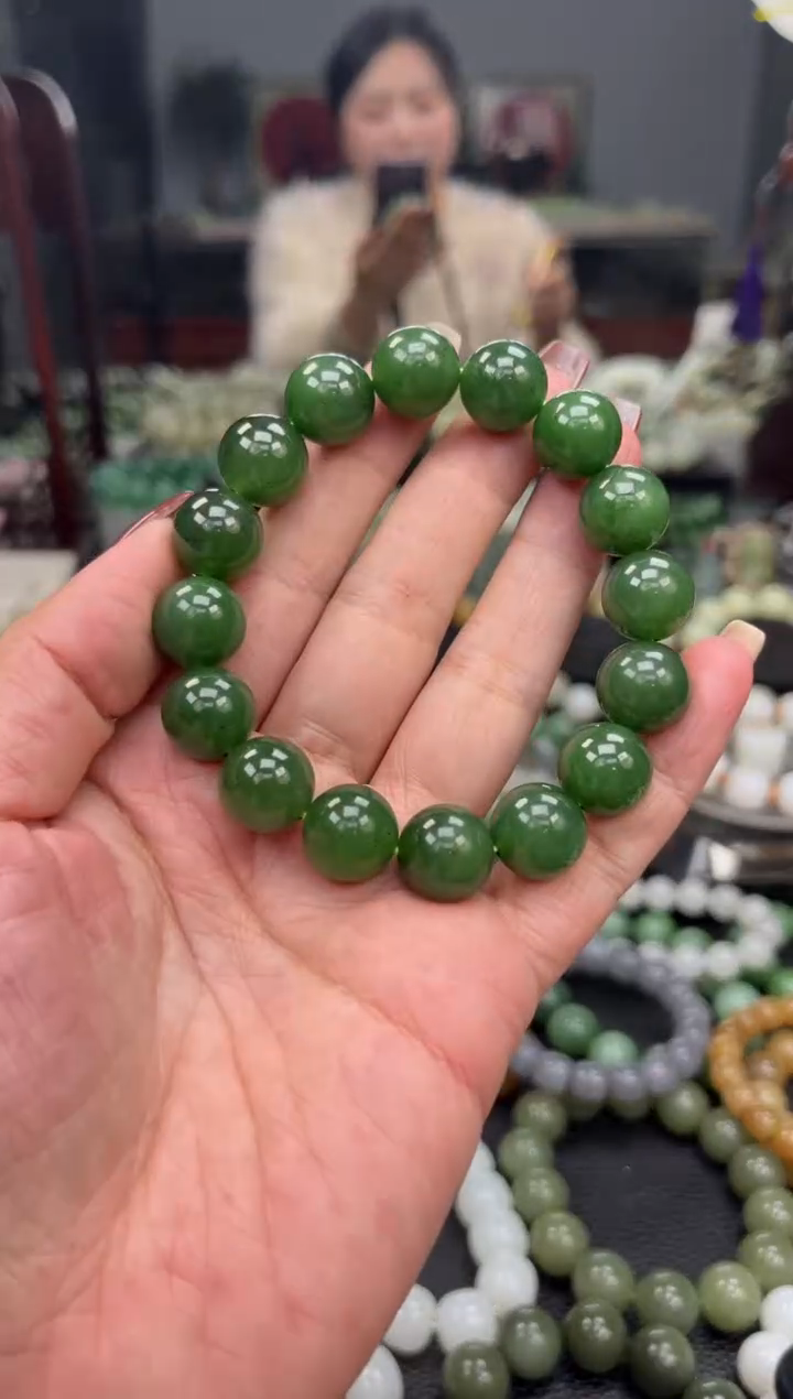 【闪购商品】和田玉手串未镶嵌俄罗斯辣阳绿碧玉卡13