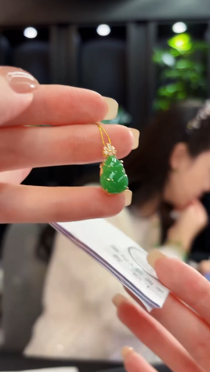 吊坠(不含链)未镶嵌翡翠 缅料A货/支持复检/一件