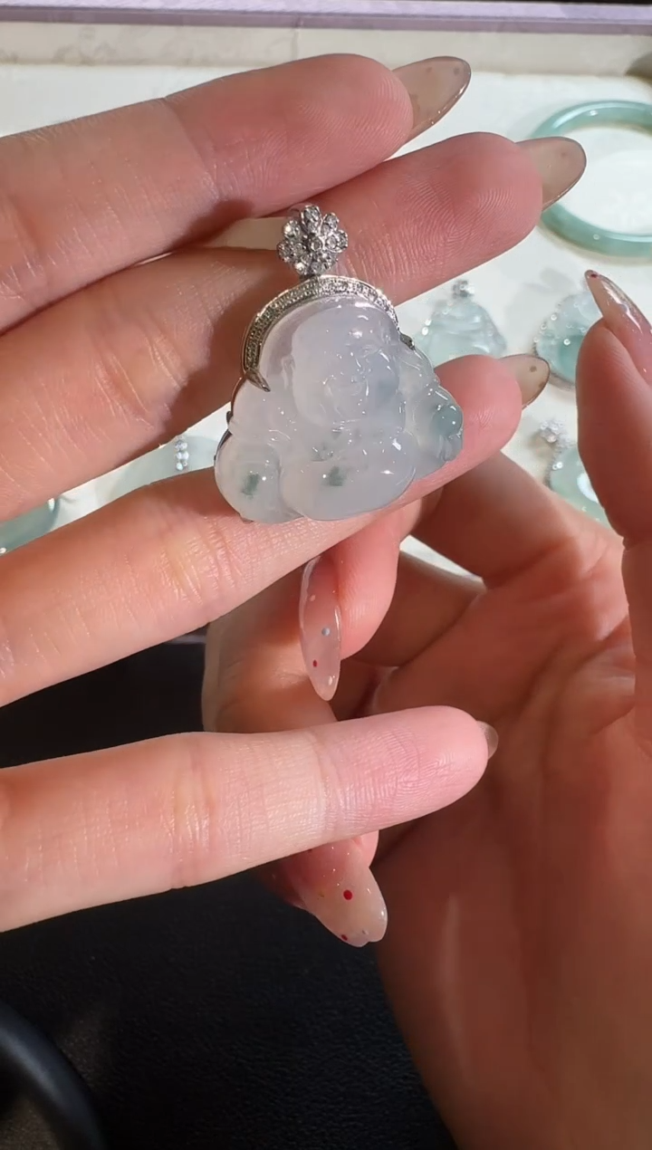 【闪购商品】翡翠吊坠(不含链)18K金镶嵌【源头工厂】钻石镶嵌