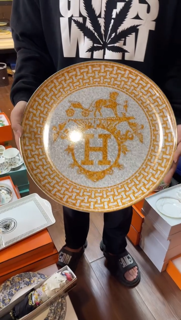 杯鸿辉家品牌瓷器，京东包邮！