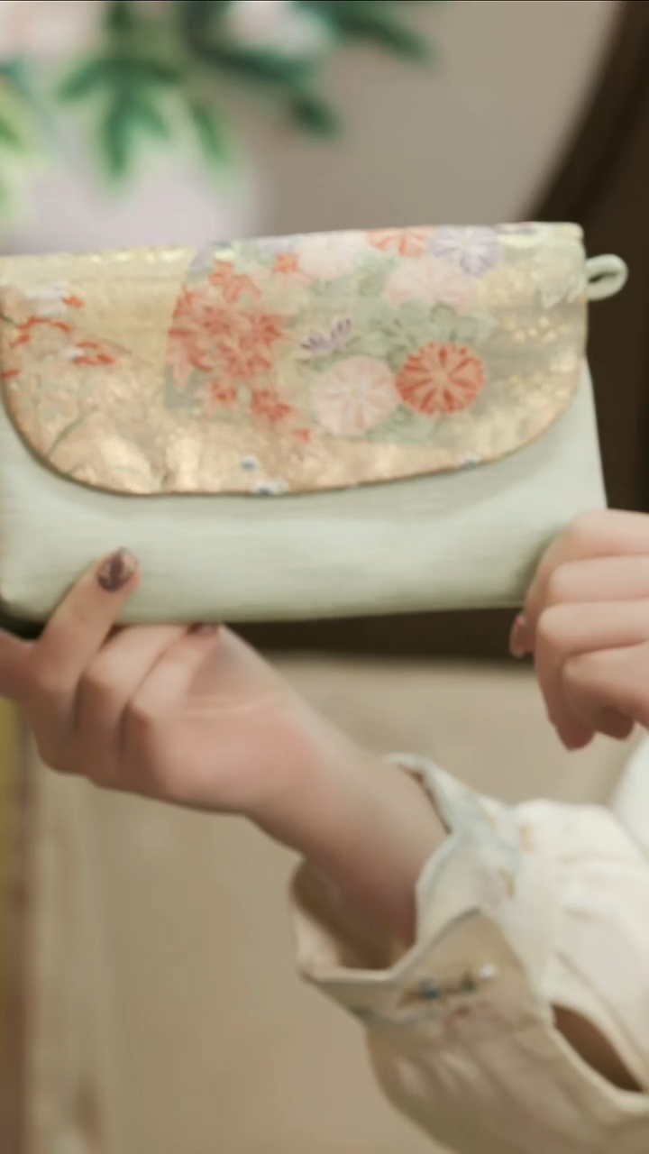 刺绣湘传礼西阵织包包