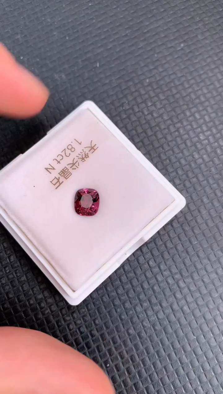 【闪购商品】尖晶石裸石未镶嵌天然尖晶石