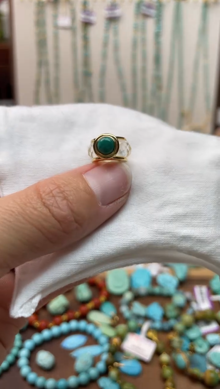 【闪购商品】绿松石珠宝奇石合金220