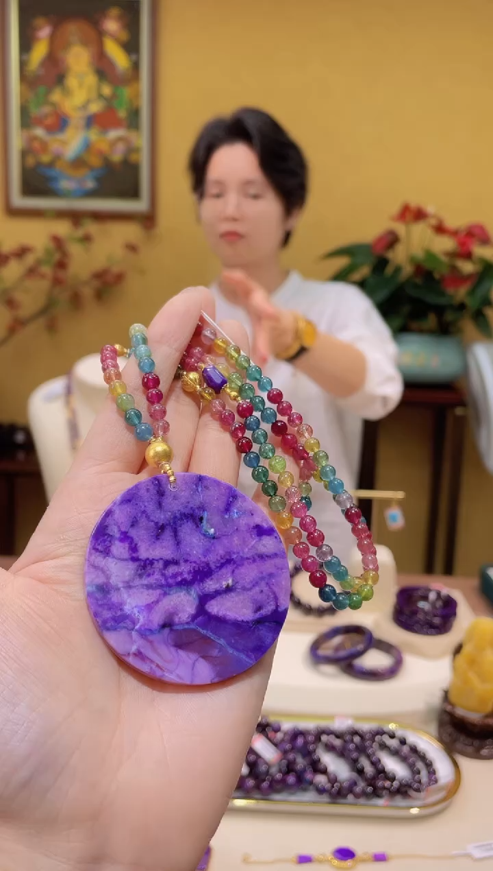 18K金镶嵌苏纪石（舒俱来）颈饰16@@RM50625009