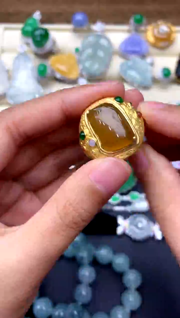 【闪购商品】翡翠戒指18K金镶嵌385-中国好珍宝