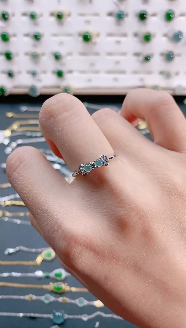 【闪购商品】翡翠戒指银S925镶嵌天然翡翠