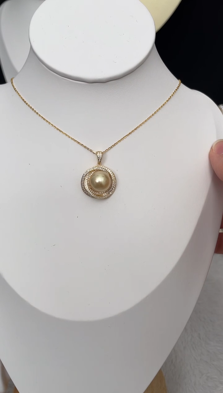 【闪购商品】海水珍珠吊坠(赠链)银S925镶嵌南洋金珠花托款12-13mm