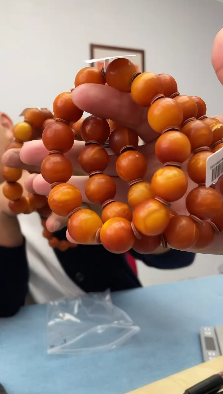 未镶嵌蜜蜡珠宝奇石假一罚十，花蜡多样性发一件