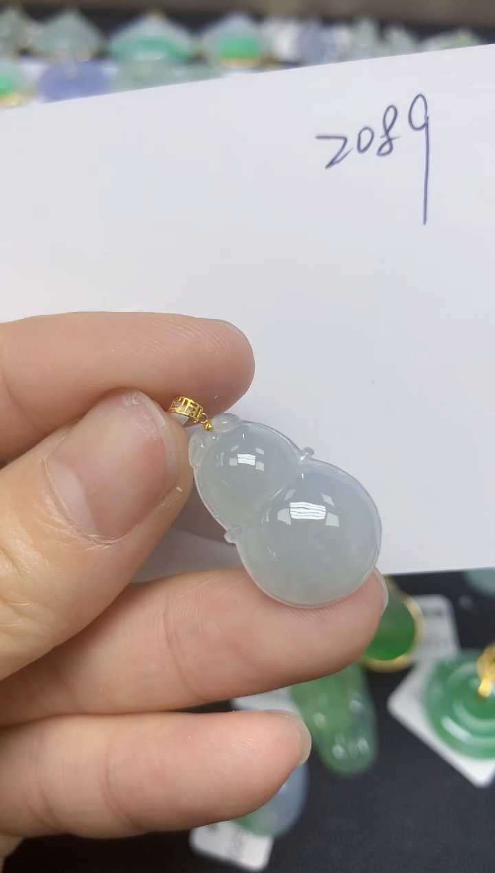 【闪购商品】翡翠18K金镶嵌挂件天然翡翠A货