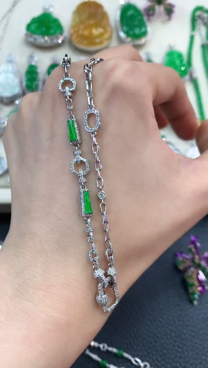 【闪购商品】翡翠项链18K金镶嵌D64    