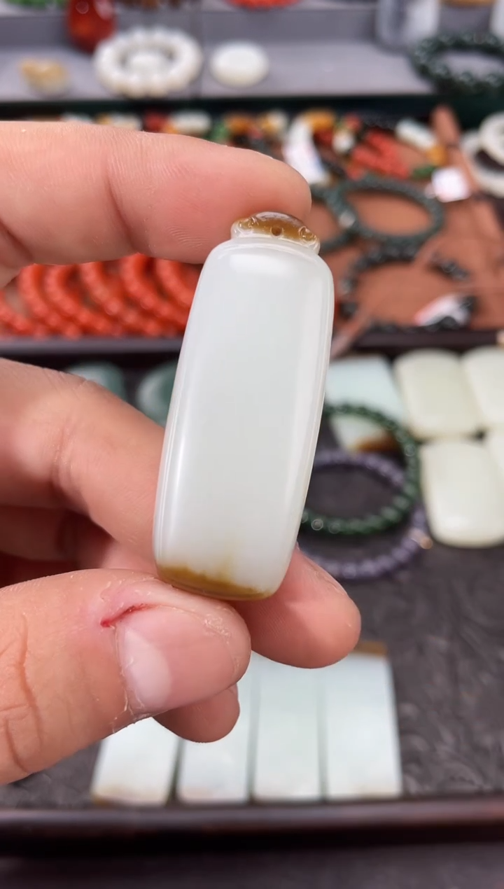 【闪购商品】和田玉配饰未镶嵌多样性发一件3999