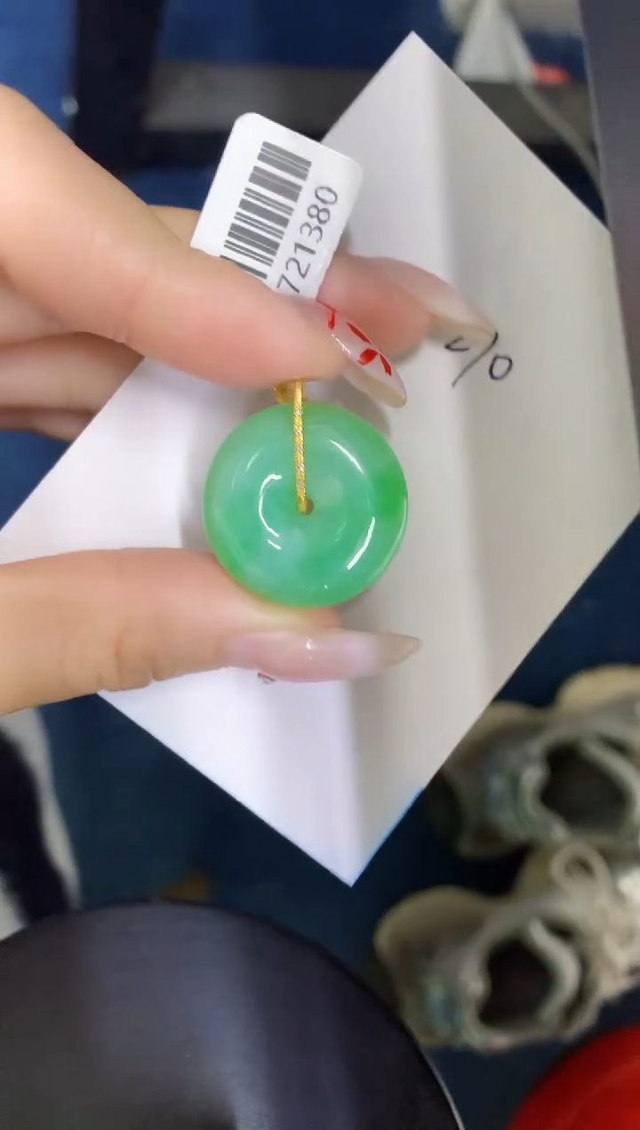 【闪购商品】翡翠颈饰18K金镶嵌00000000000