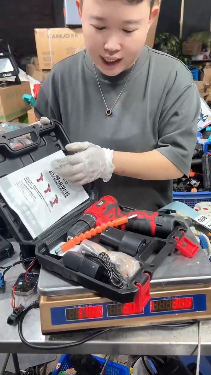  二手电动工具默认裸机微瑕(直播为准)无电池无运险68