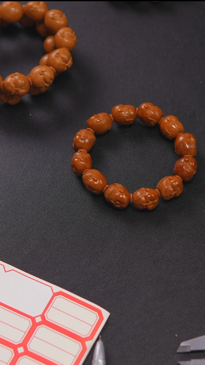 吊坠橄榄核财神财神