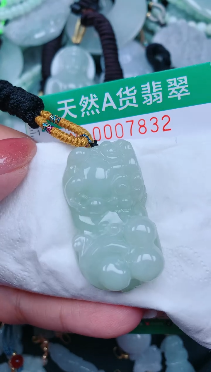 【闪购商品】翡翠颈饰未镶嵌.0007832