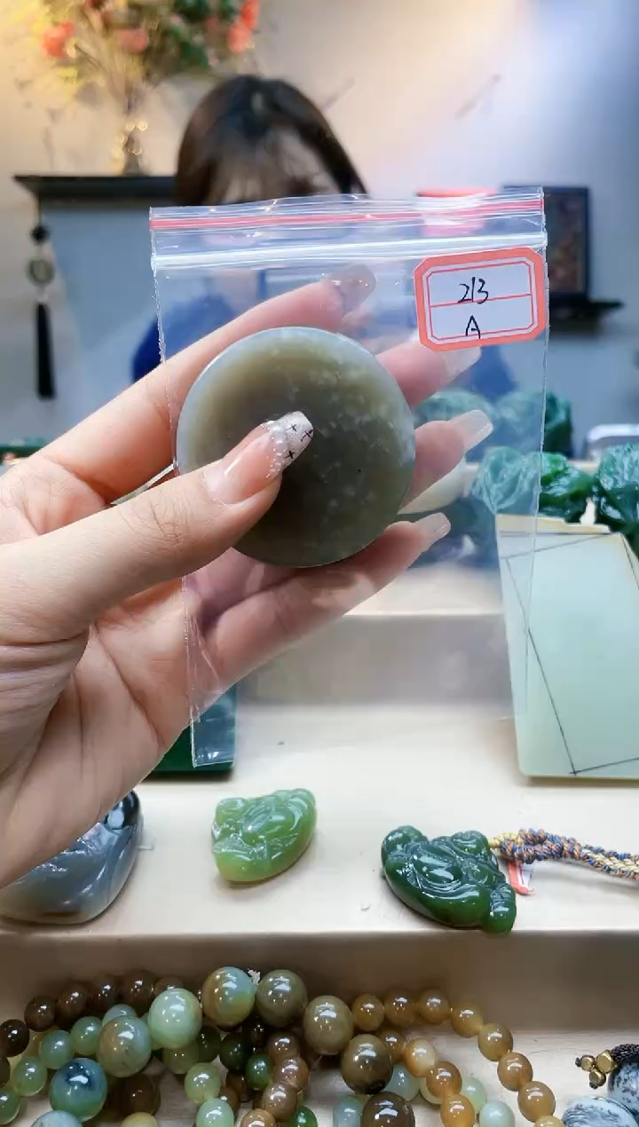 【闪购商品】和田玉挂件未镶嵌1