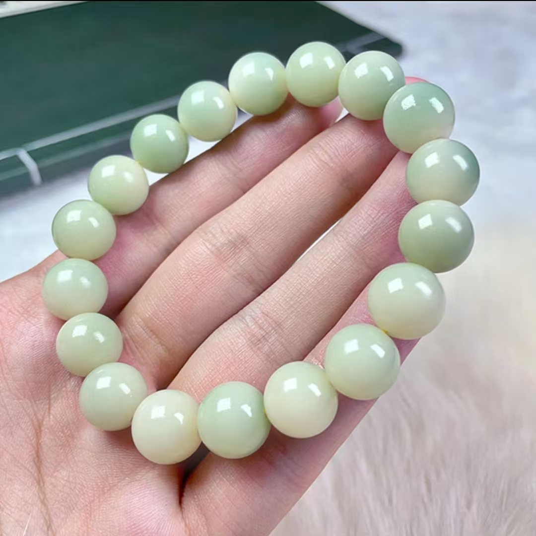 菩提珠串1.2青苹果单圈299（无礼盒）