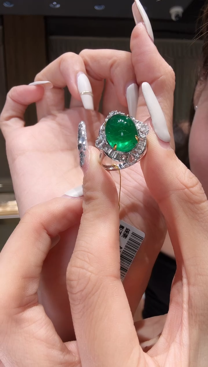 铂Pt950镶嵌戒指祖母绿CE0732