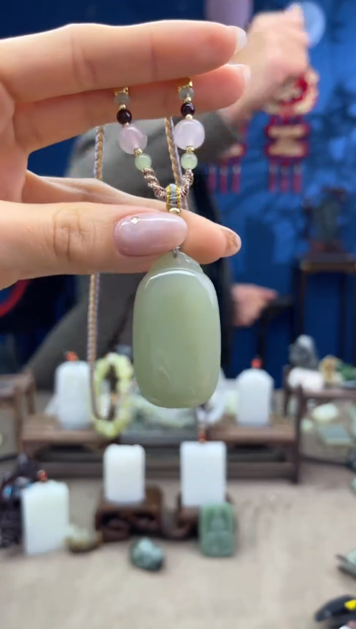 【闪购商品】和田玉颈饰未镶嵌1