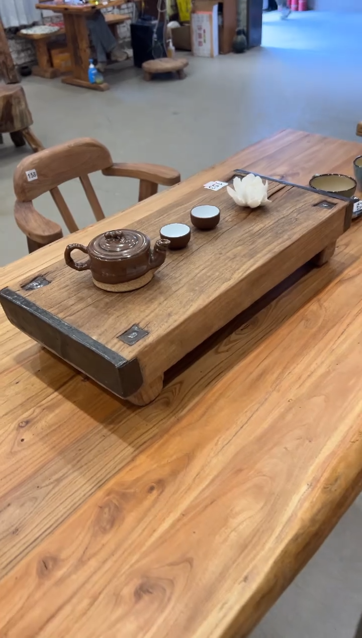 木（非红木类）福****?桌摆