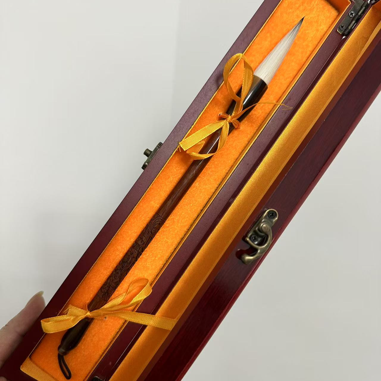 红檀雕龙出峰6口径1.4偏柔弹型对联大楷作品专用毛笔