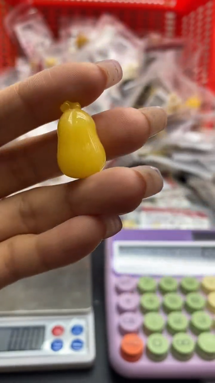 琥珀未镶嵌珠宝奇石262