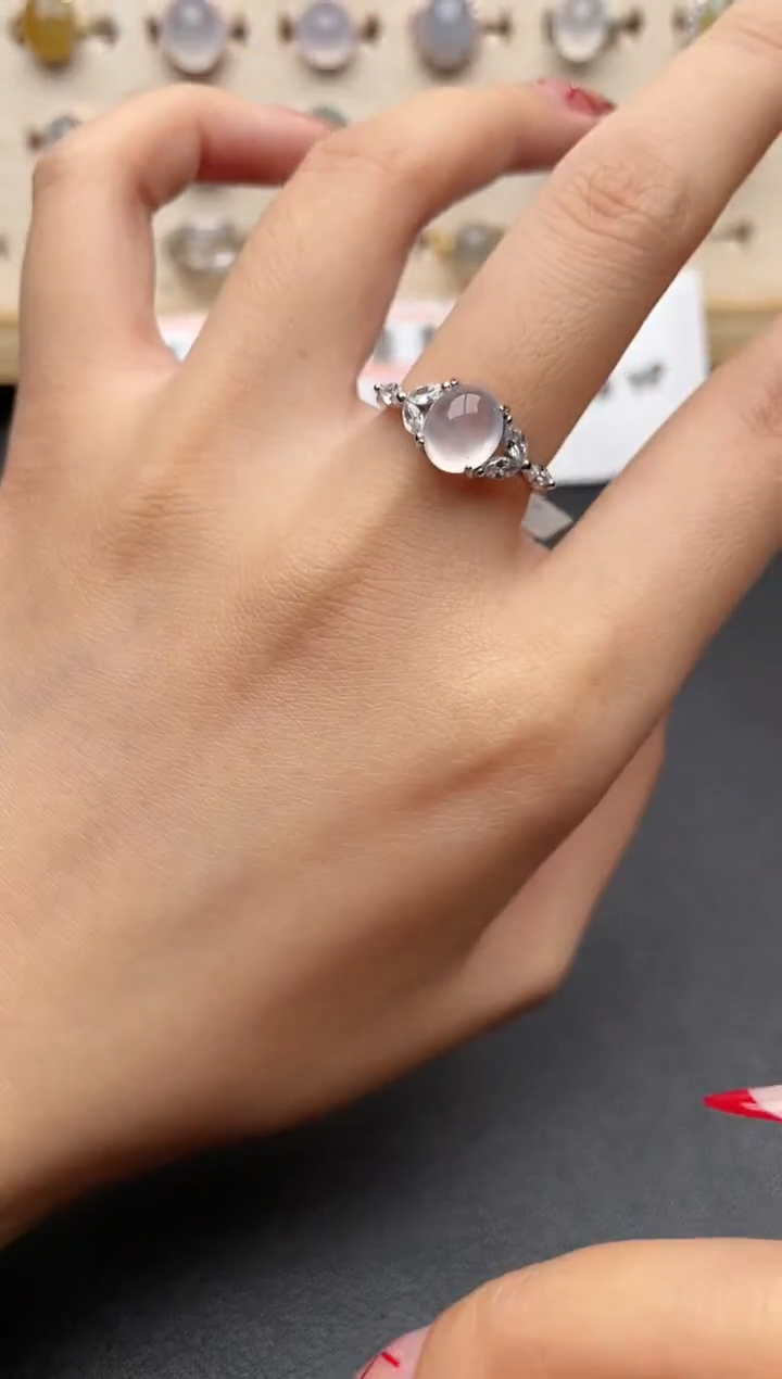 【闪购商品】翡翠戒指银S925镶嵌一物一证一礼盒