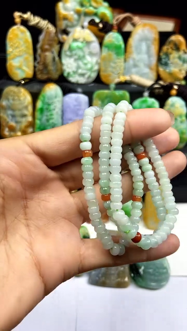 【闪购商品】翡翠颈饰未镶嵌翡翠A货