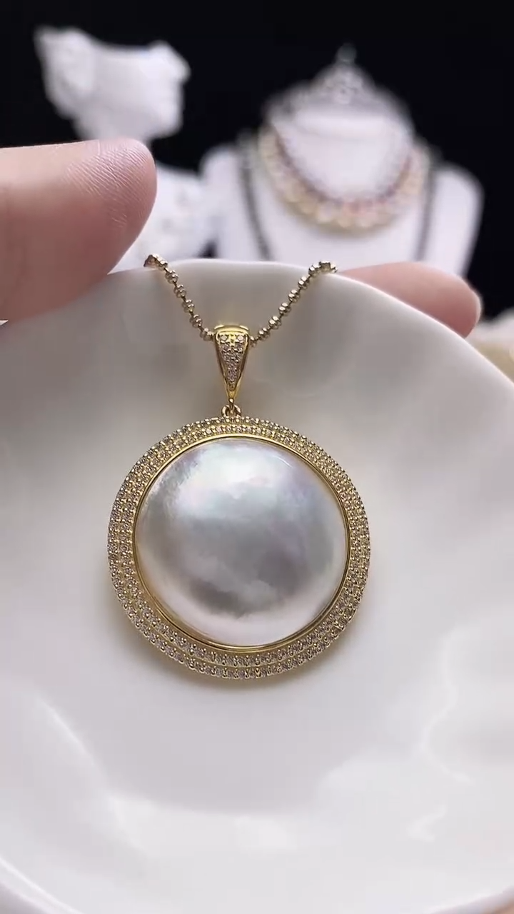 【闪购商品】拼合珍珠（马贝珠）颈饰银S925镶嵌海水马贝吊坠