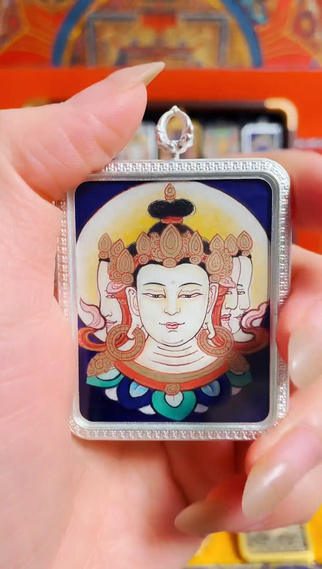 吊坠热贡纯手绘唐卡吊坠