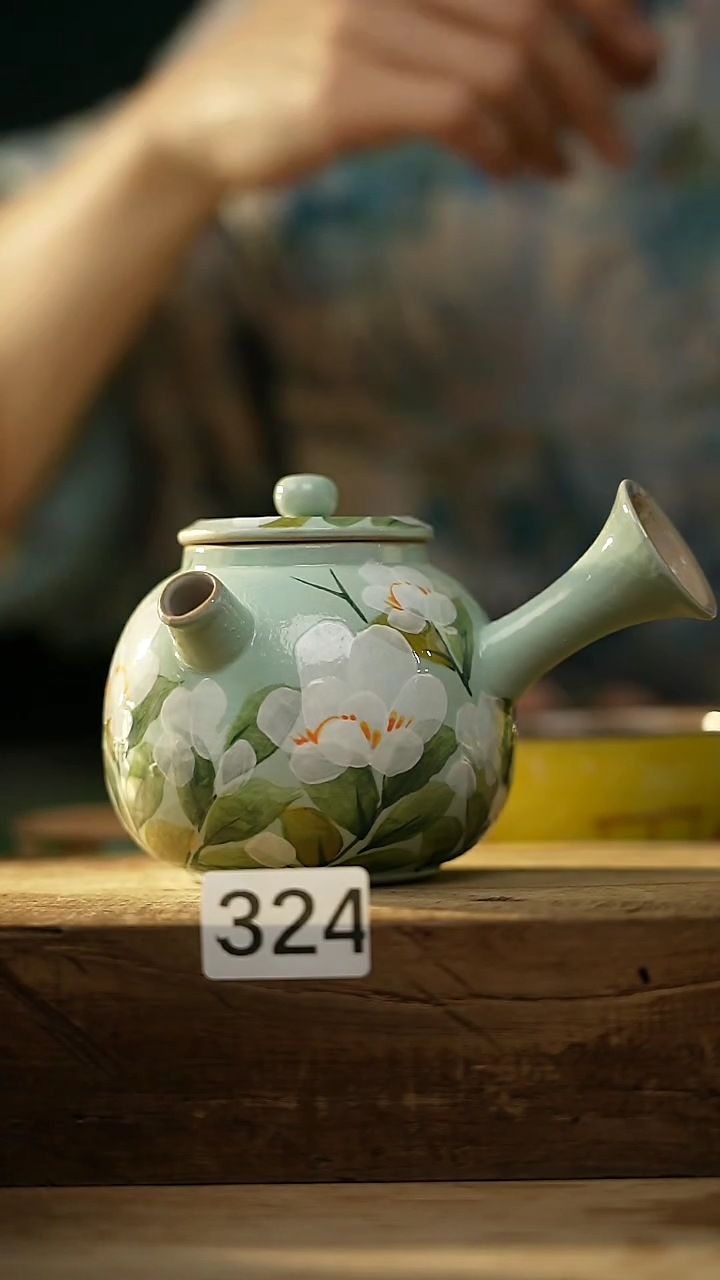 【闪购商品】瓷片油画风·彩绘·设计师石一款 侧把壶